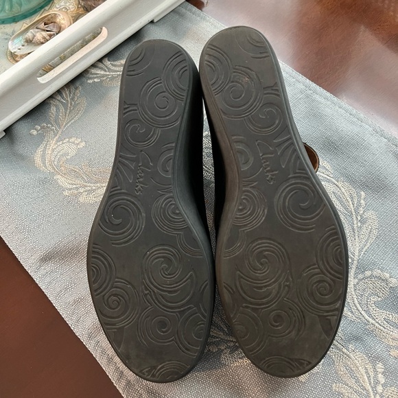 Clarks Artisan Leather Shoes Size 8 - Picture 4 of 6